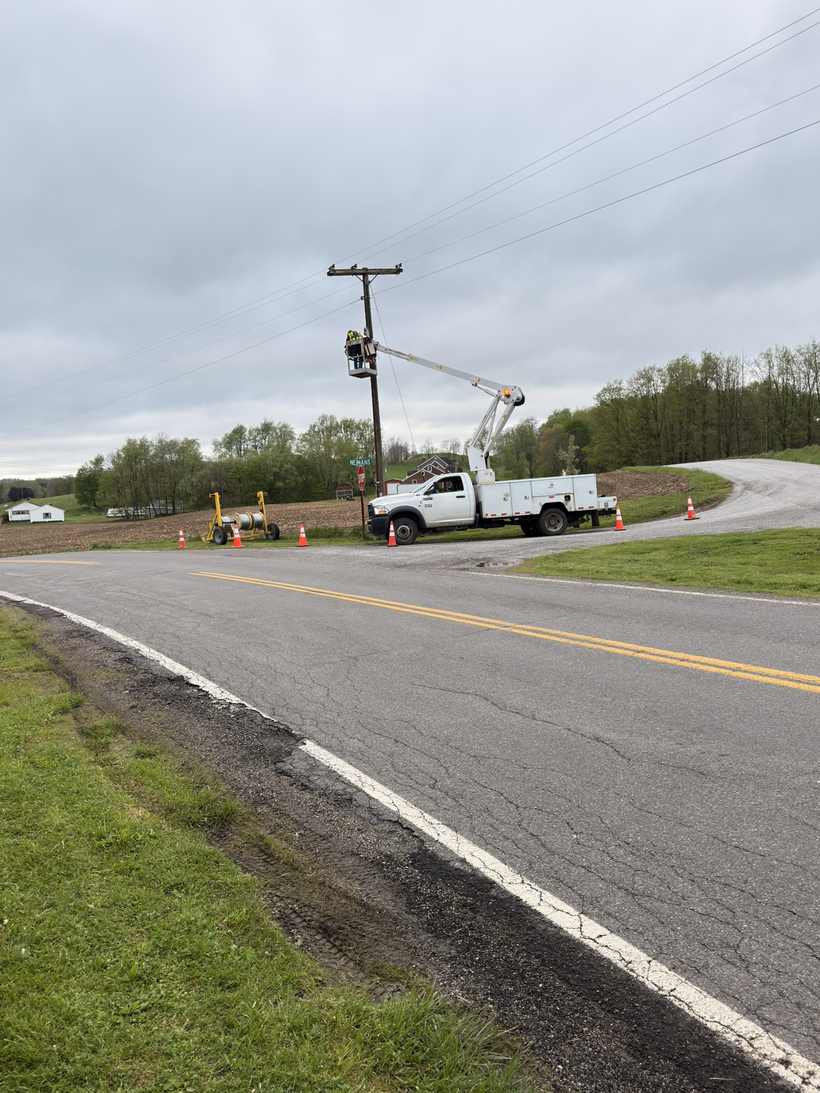 Pulling cable at the intersection